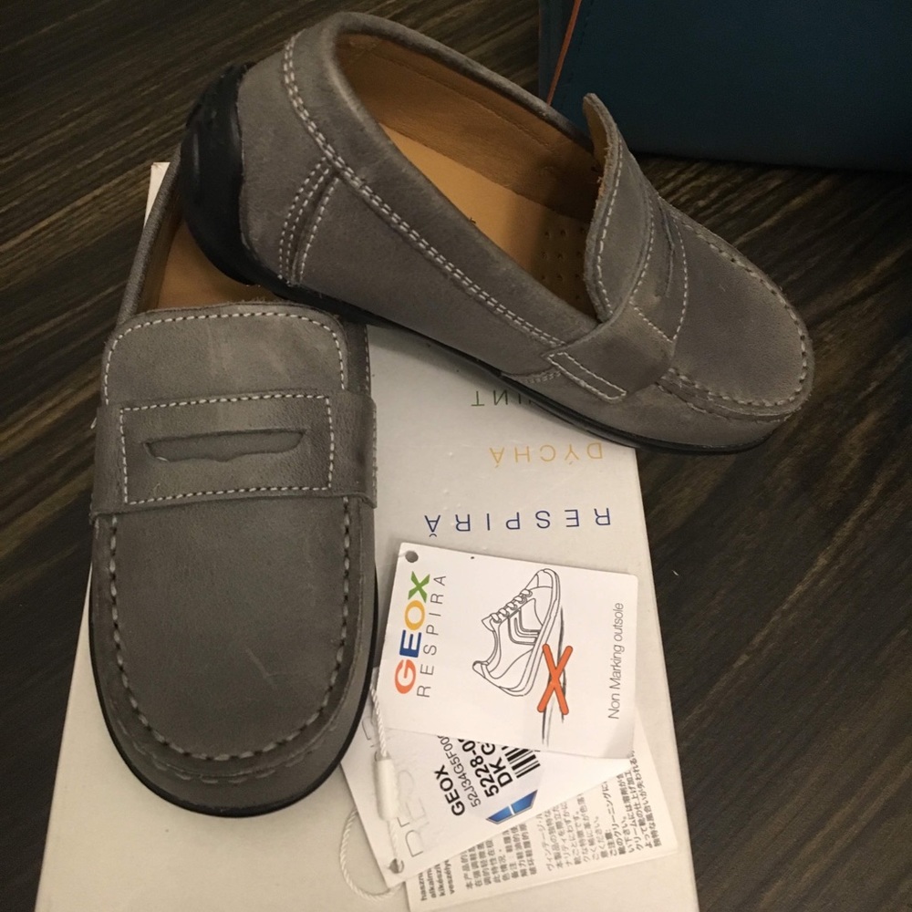 Geox grey loafers. Size 27 kids Brand New